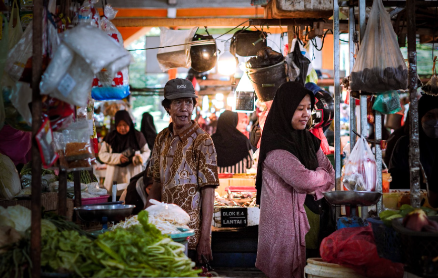 Apakah Keramahan dan Kasih Sayang Hanya Sebatas Ucapan?